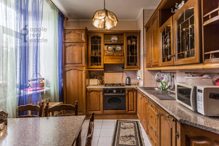 Москва, Кутузовский просп., 4/2